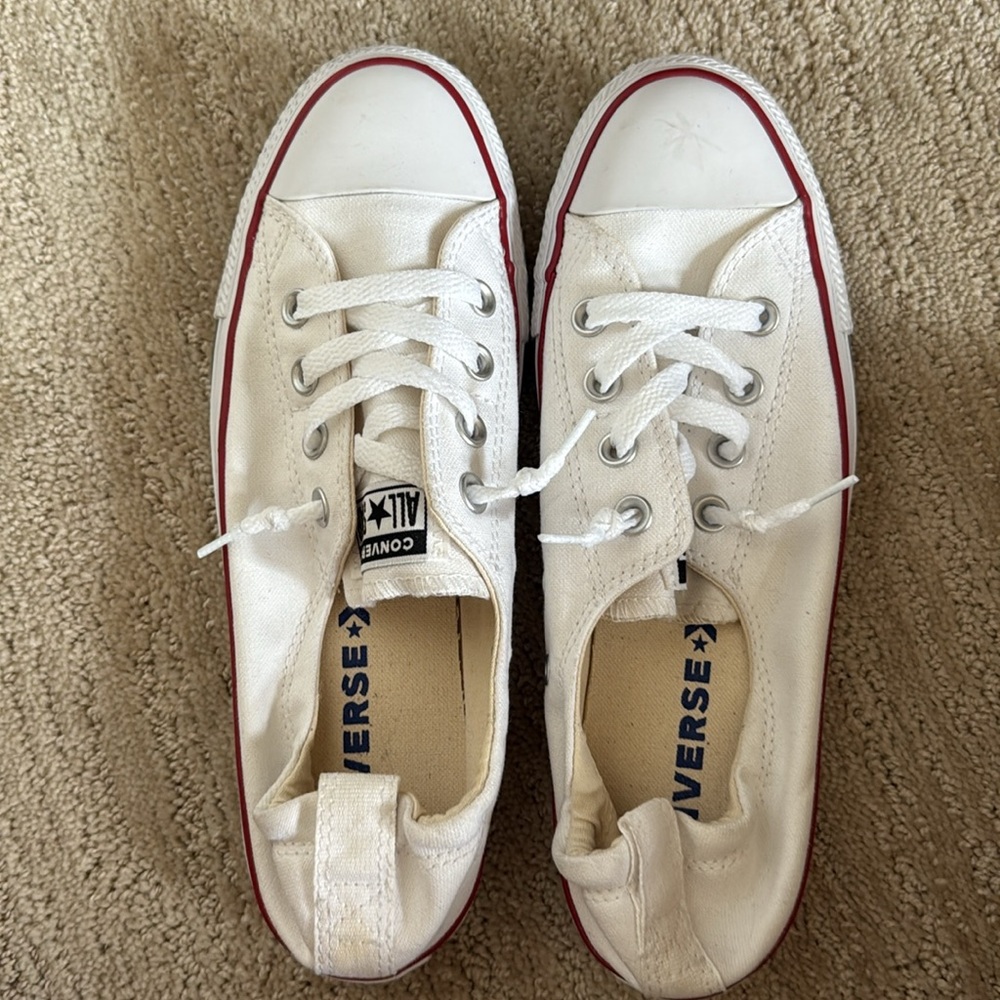 Converse white low top shoreline tennis shoes size 8 1/2 
Brand new without box